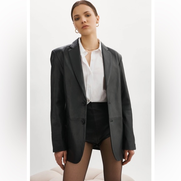 NWT Lamarque Black Felina Oversized Leather Blazer Size Large $675+ - Picture 3 of 15